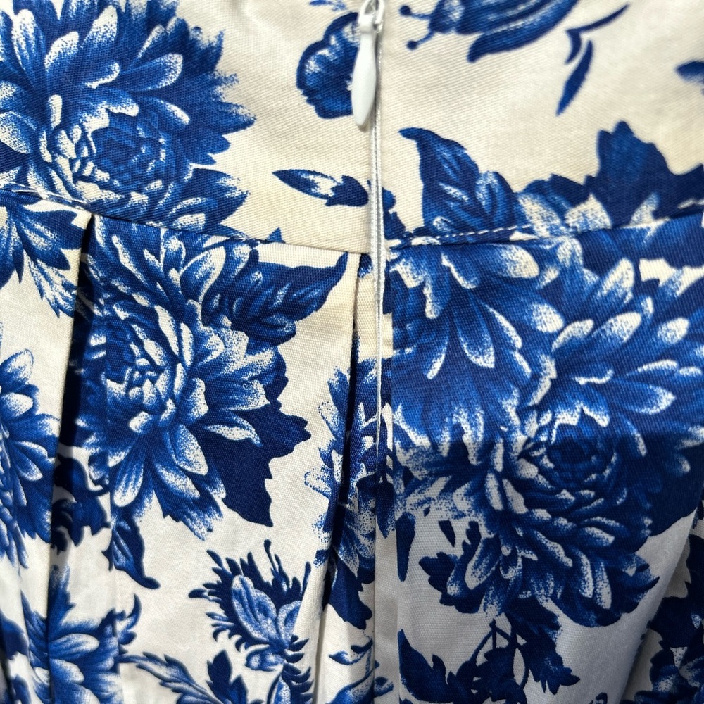Floral Blue and White Women's Skirt - Picture 3 of 4